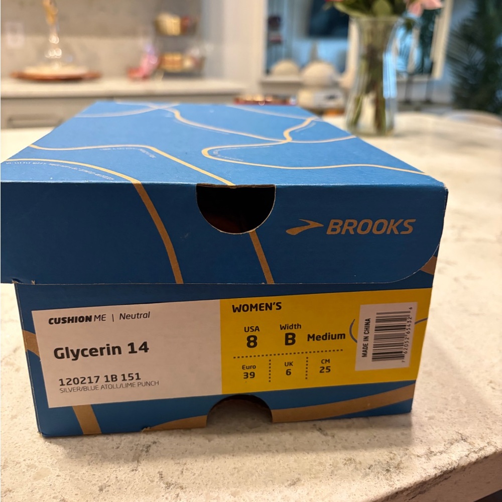 Brand New Brooks Turquoise and Gray Athletic Shoes - Picture 5 of 6